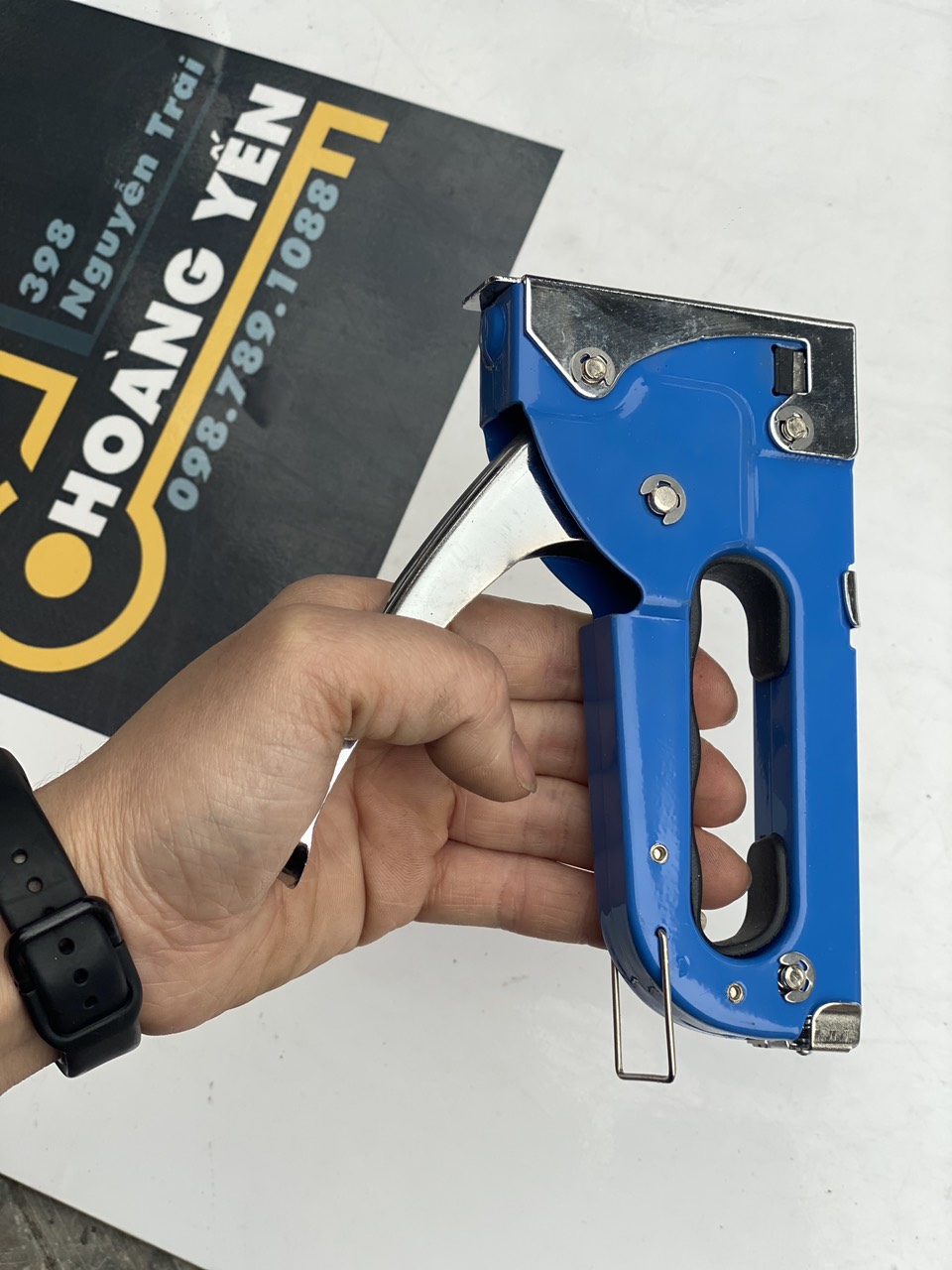 Súng bắn ghim - Kìm bắn đinh ghim cầm tay mẫu mới có tăng lực, đa năng, tiện dụng 4-8mm C-mart C0024, bắn ghim gỗ, bắn ghim da