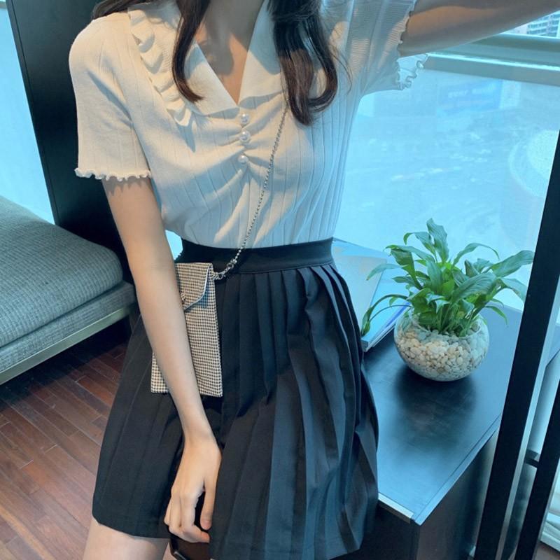 Áo nữ dệt kim cổ chữ V đính hạt ngọt ngào