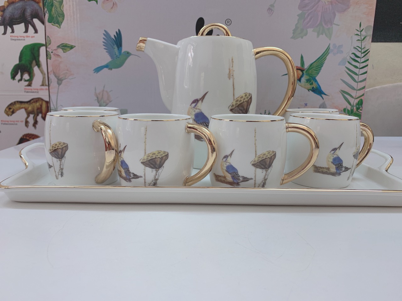 Bộ ấm chén kèm khay sứ pha trà cà phê trắng họa tiết chim và đài sen-ANTH005