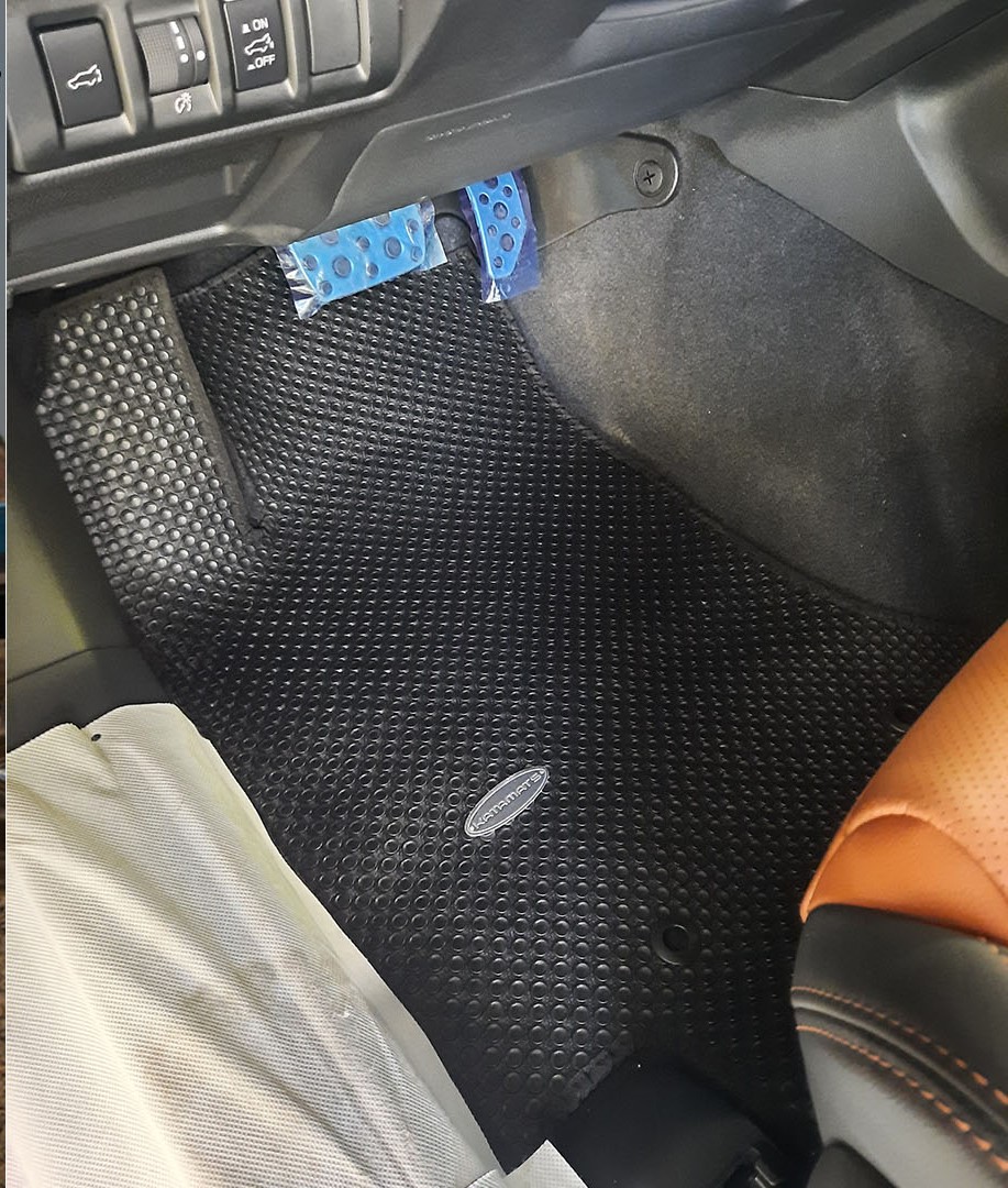 Thảm lót sàn ô tô KATA cho xe Subaru Outback (2020 - 2023) - Khít với sàn xe, Chống trơn, Không mùi, Không ẩm mốc 