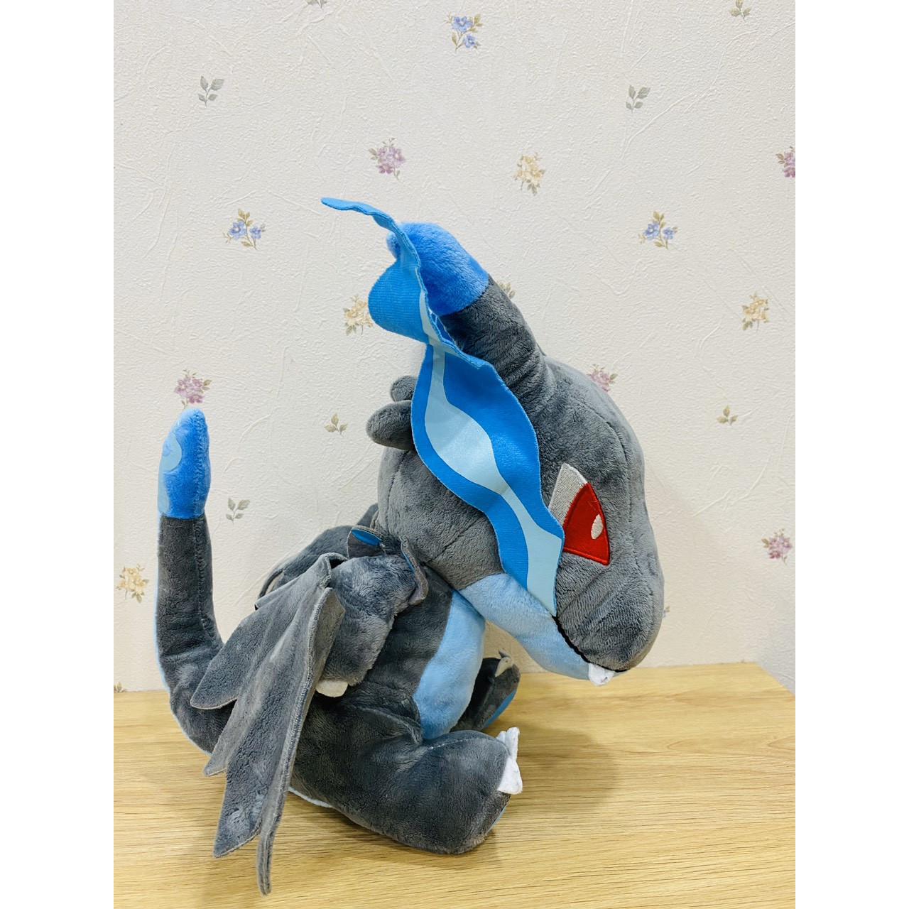 Gấu bông Pokemon Rồng Lửa Charizard