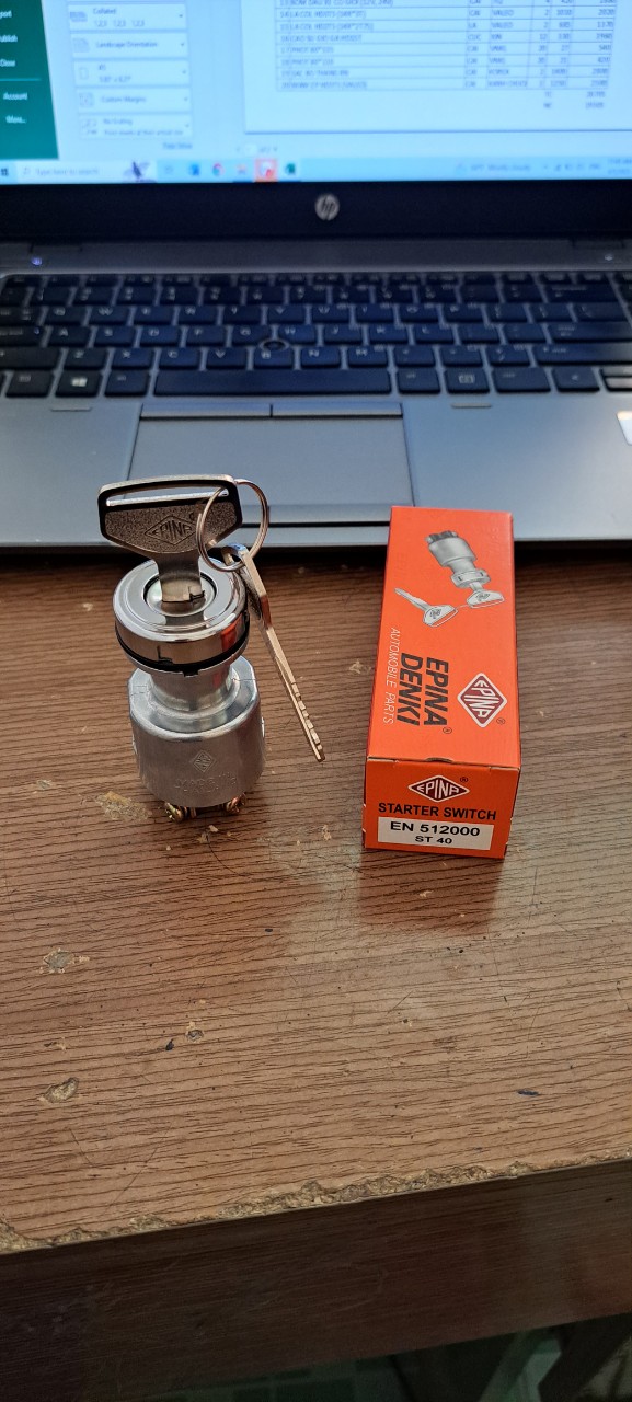 Ổ KHÓA ĐỀ KHÓA ĐIỆN 4 CHÂN MÃ EN 512000 ST40 HÀNG THÁI LAN CHÍNH HÃNG