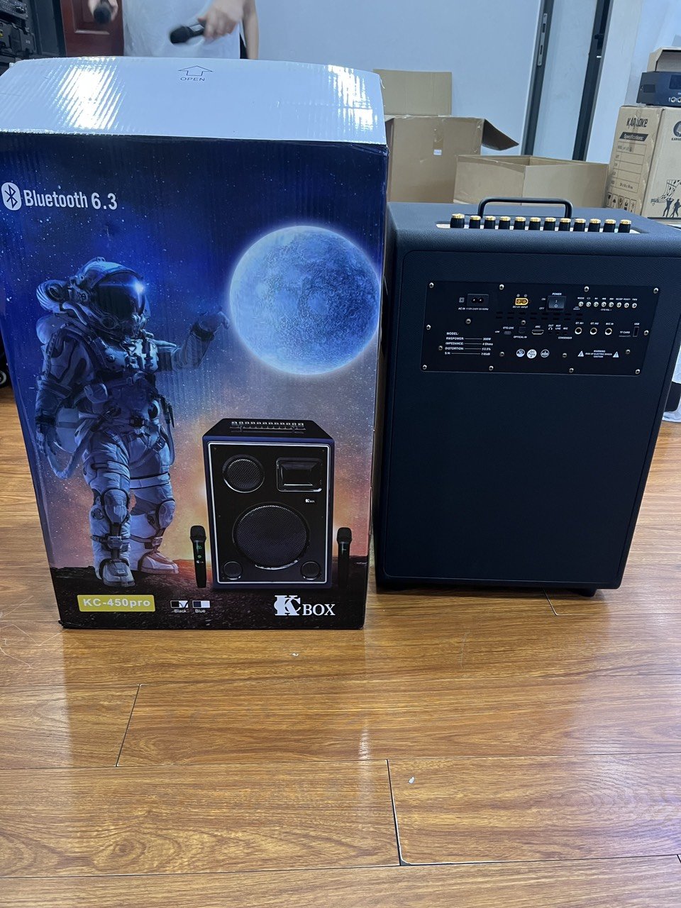 Loa Xách Tay Di Động Kcbox KC450Pro Loa 3 Đường Tiếng Bass Trung Treble Cao Cấp Chỉnh ECHO, REVERB, BASS BOOST, BT 12TH hàng chính hãng