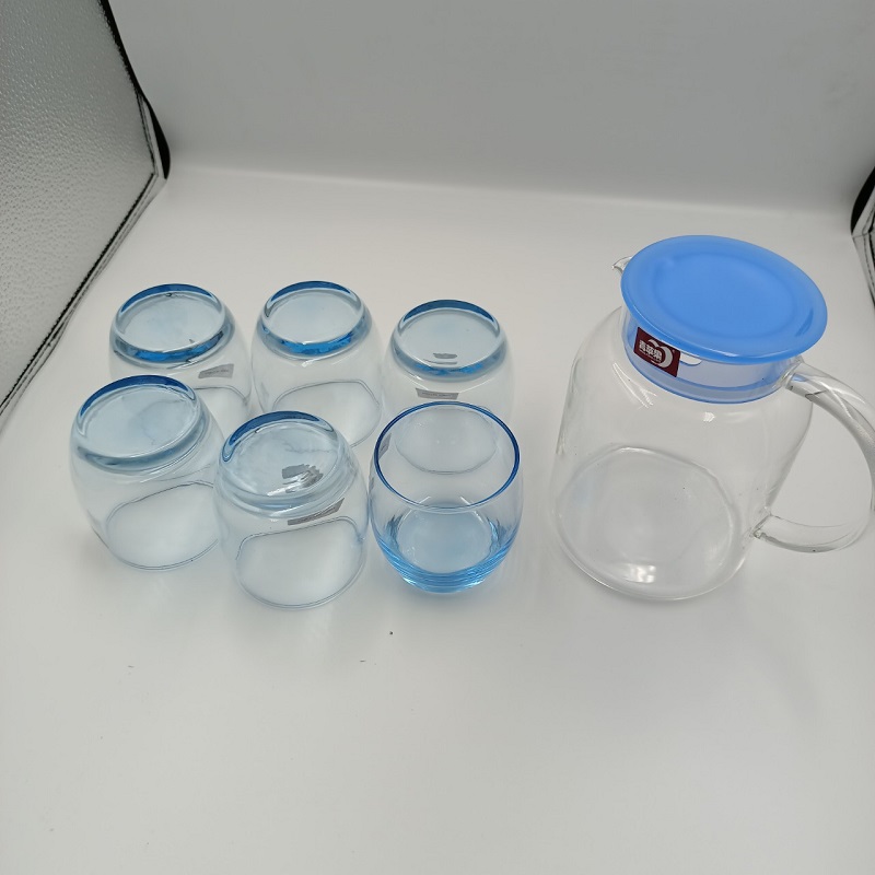 Bộ Bình Thủy Tinh Chịu Nhiệt 1.3 LÍT TẶNG KÈM 6 Cốc Thủy Tinh  Cao Cấp