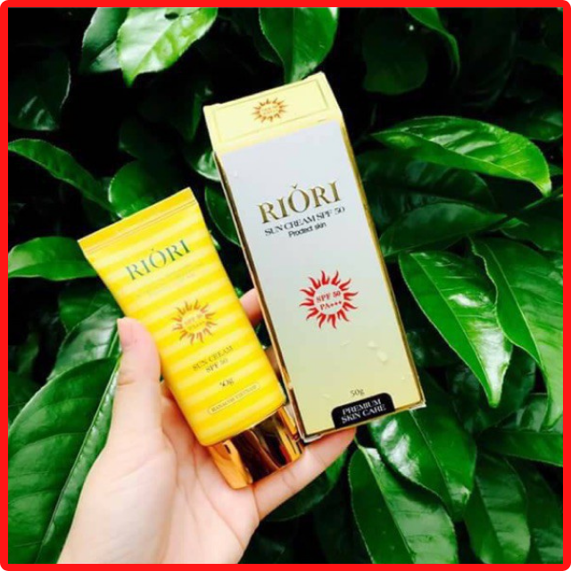 Kem Chống Nắng Nâng Tone Da Không Trôi RIORI SUN CREAM SPF50/ PA+++ 50g - Chống Nắng, Dưỡng Trắng Da, Ngăn Ngừa Lão Hóa