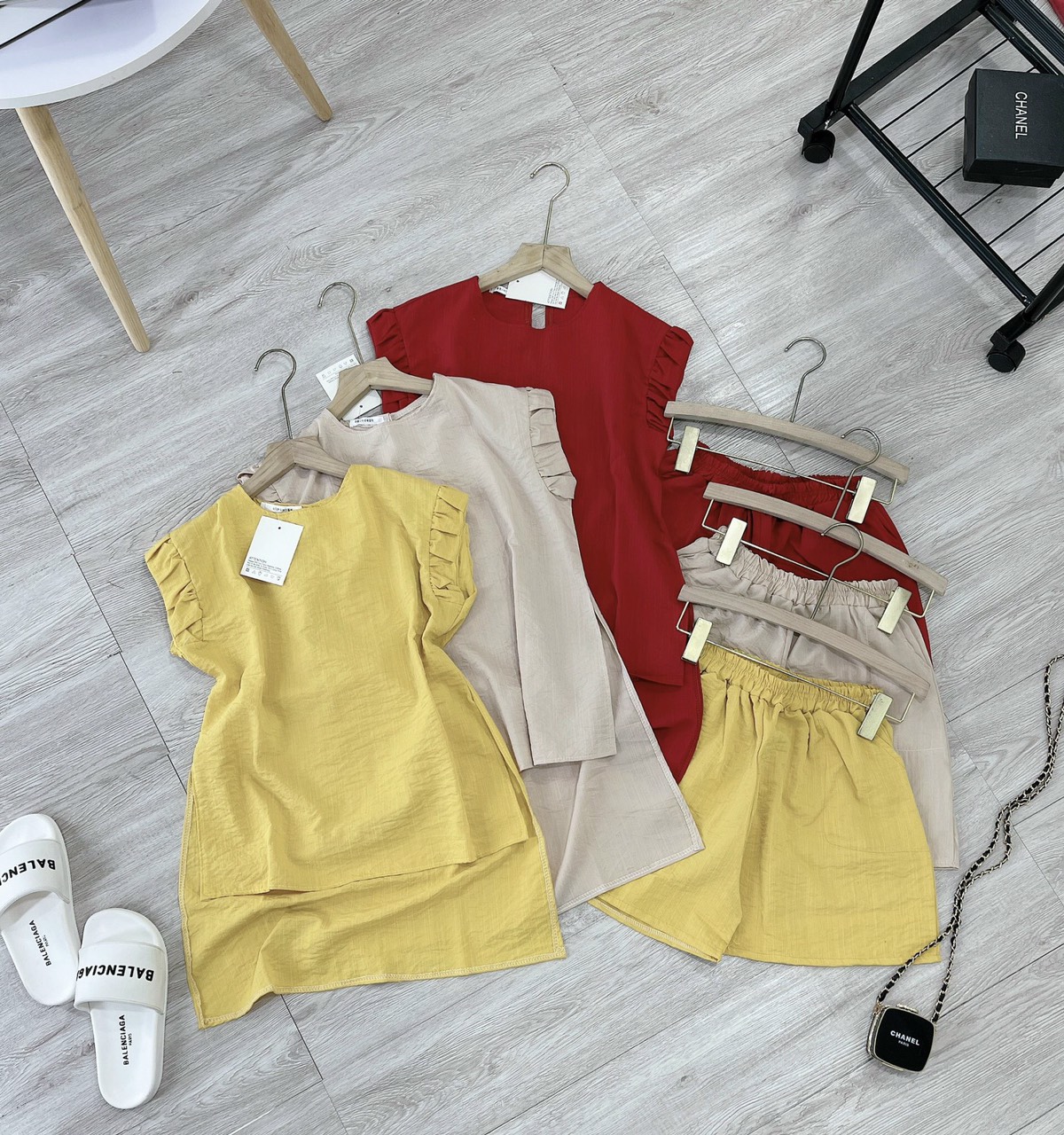 BỘ ĐŨI XẺ TÀ QUẦN ĐÙI - THOÁNG MÁT NGÀY HÈ