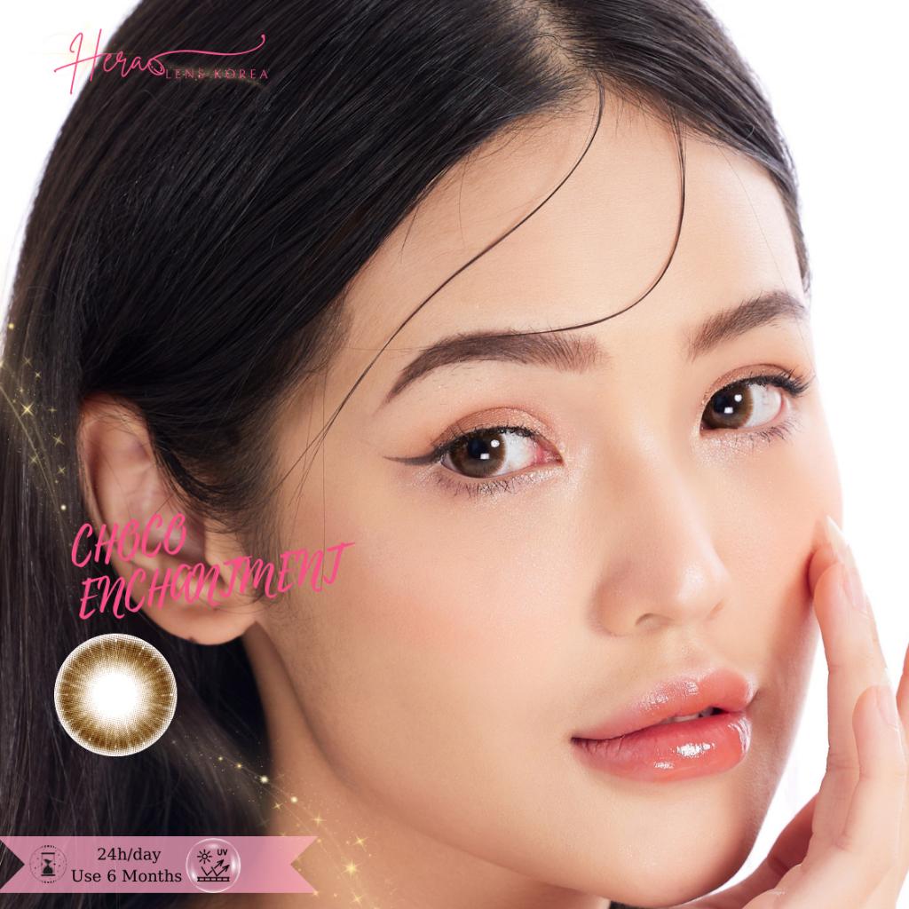 Kính Áp Tròng Hera Nâu Choco Cuốn Hút 0 - 6 Độ CHOCO ENCHANTMENT Nhập Khẩu Hàn Quốc Lens Cận 6 Tháng (1 cặp)