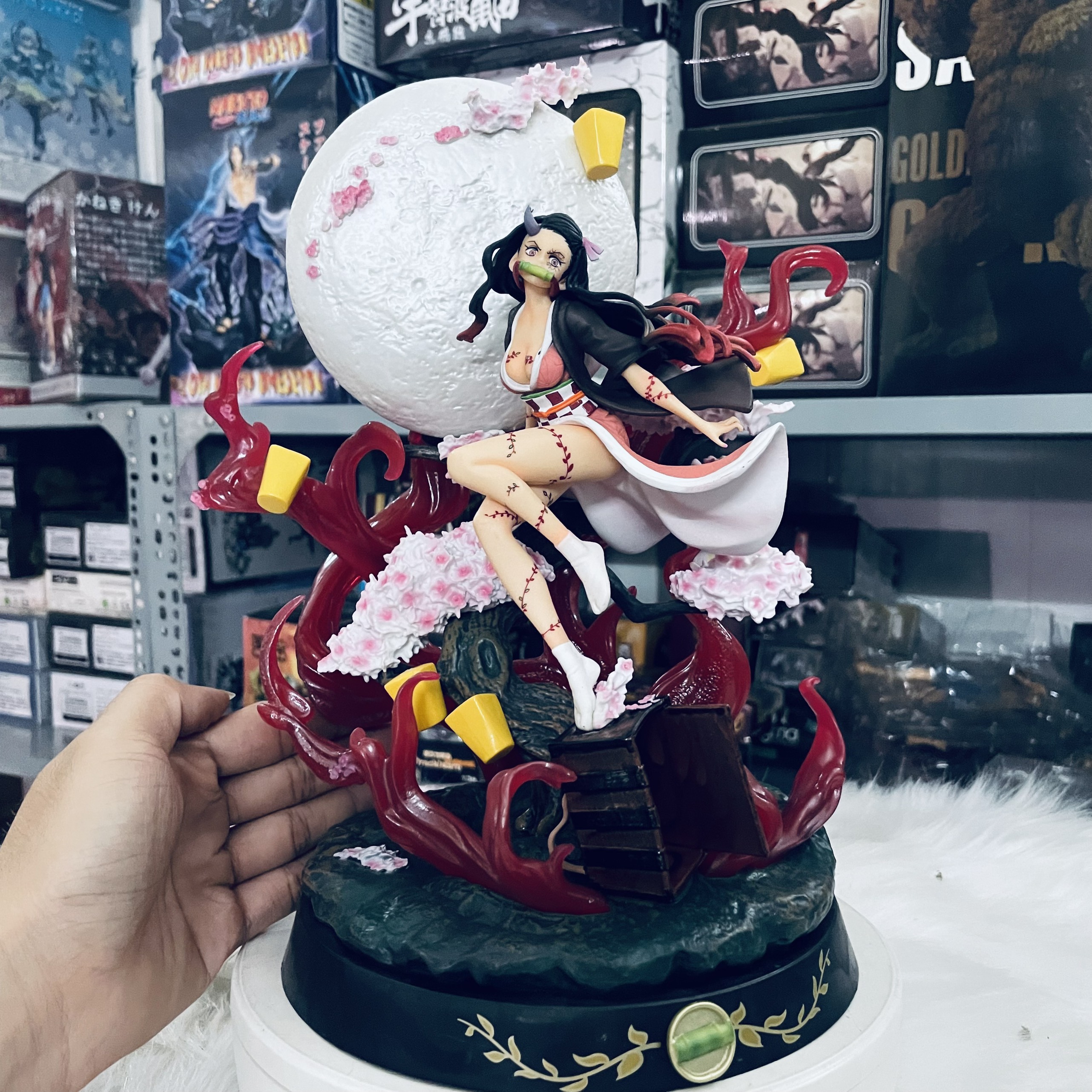 Mô hình Kamado Nezuko and Moon - Figure Nezuko Kimetsu no Yaiba