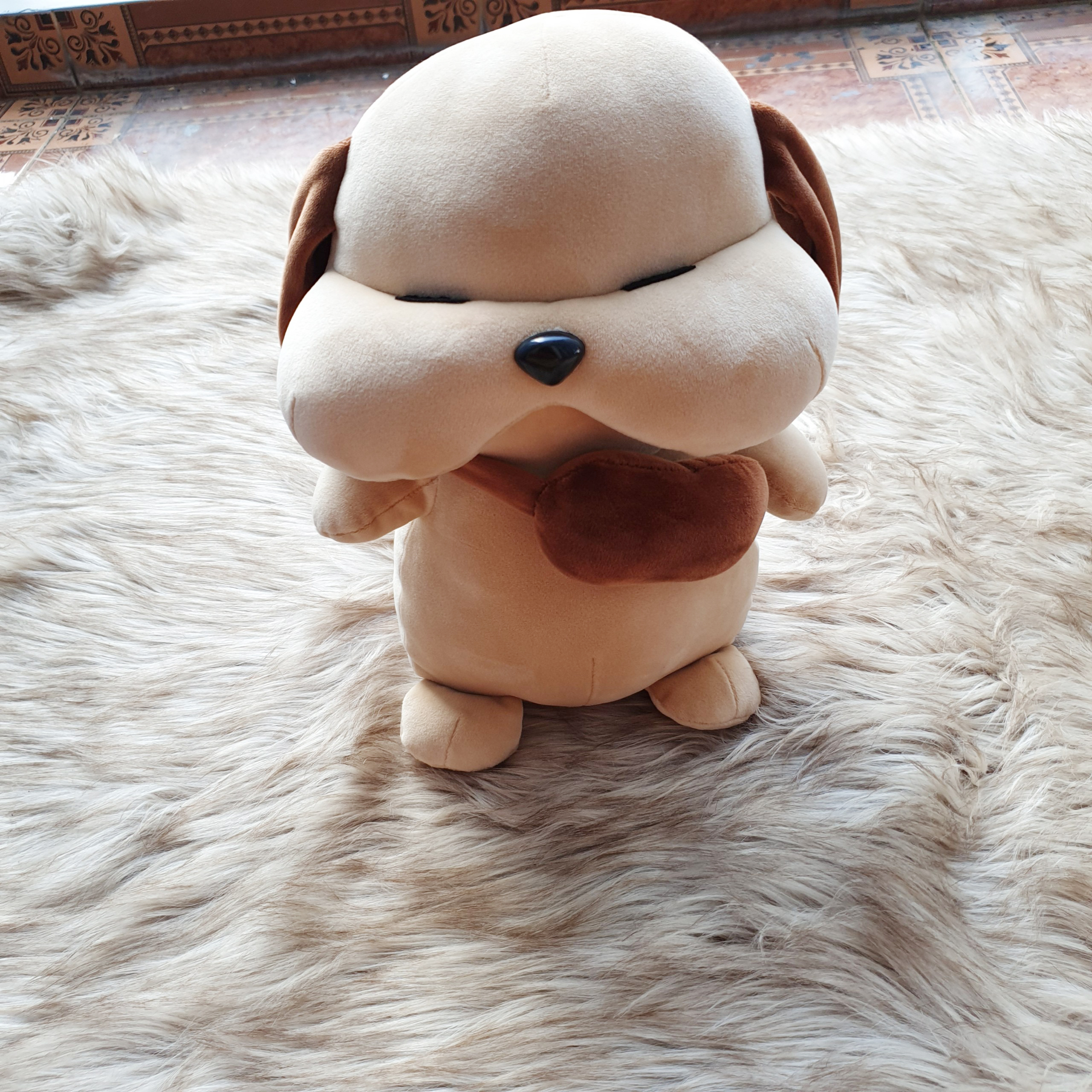 Chó Puppy mặt xệ đeo cặp màu nâu size 33cm