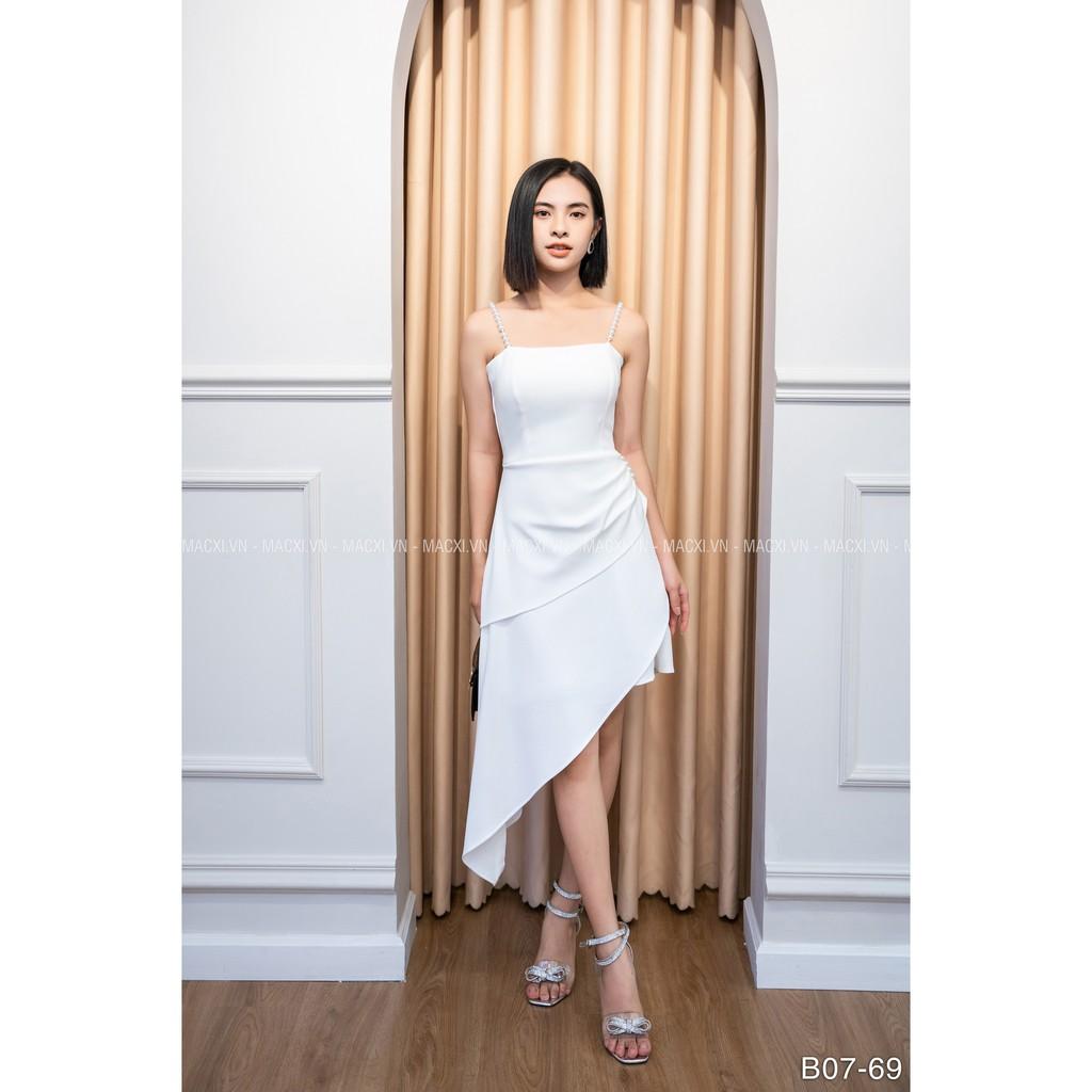 Đầm Body Hai DâyI cùng Các Nàng Tự Tin Xuống Phố