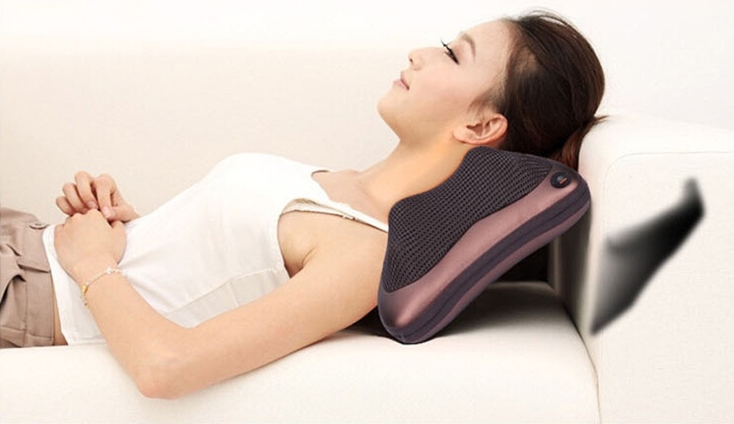 Gối massage hồng ngoại hai chiều GL-821 4 bi