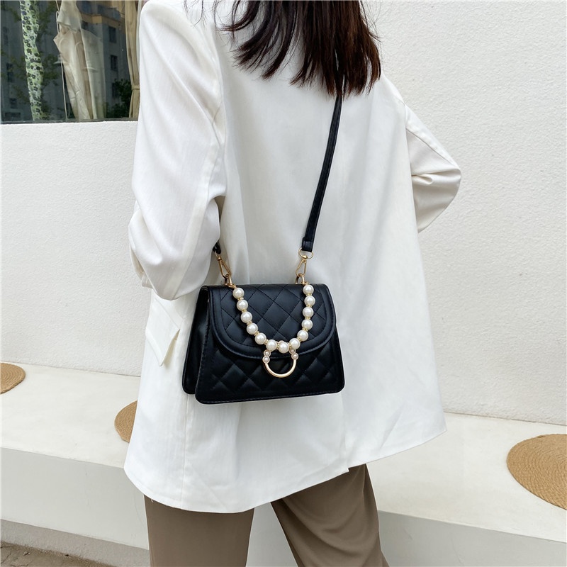 Túi xách nữ đeo chéo, đeo vai phối ngọc, dùng đi chơi, đi học, dự tiệc, chất da đẹp, thời trang Hàn Quốc cao cấp MiiZzu size 20cm (T072)