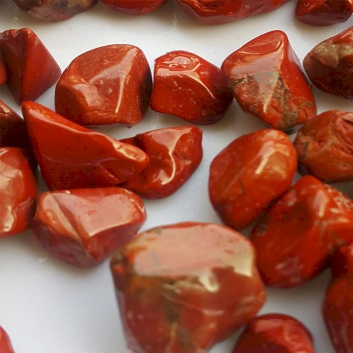 Thạch Anh Đỏ Vụn Tự Nhiên