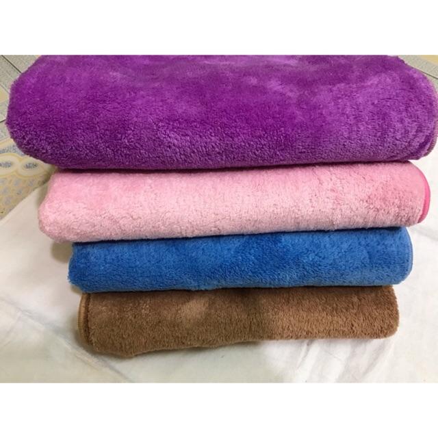 Khăn tắm cao cấp siêu mềm size nhỡ cho em bé kích thước 35x75cm