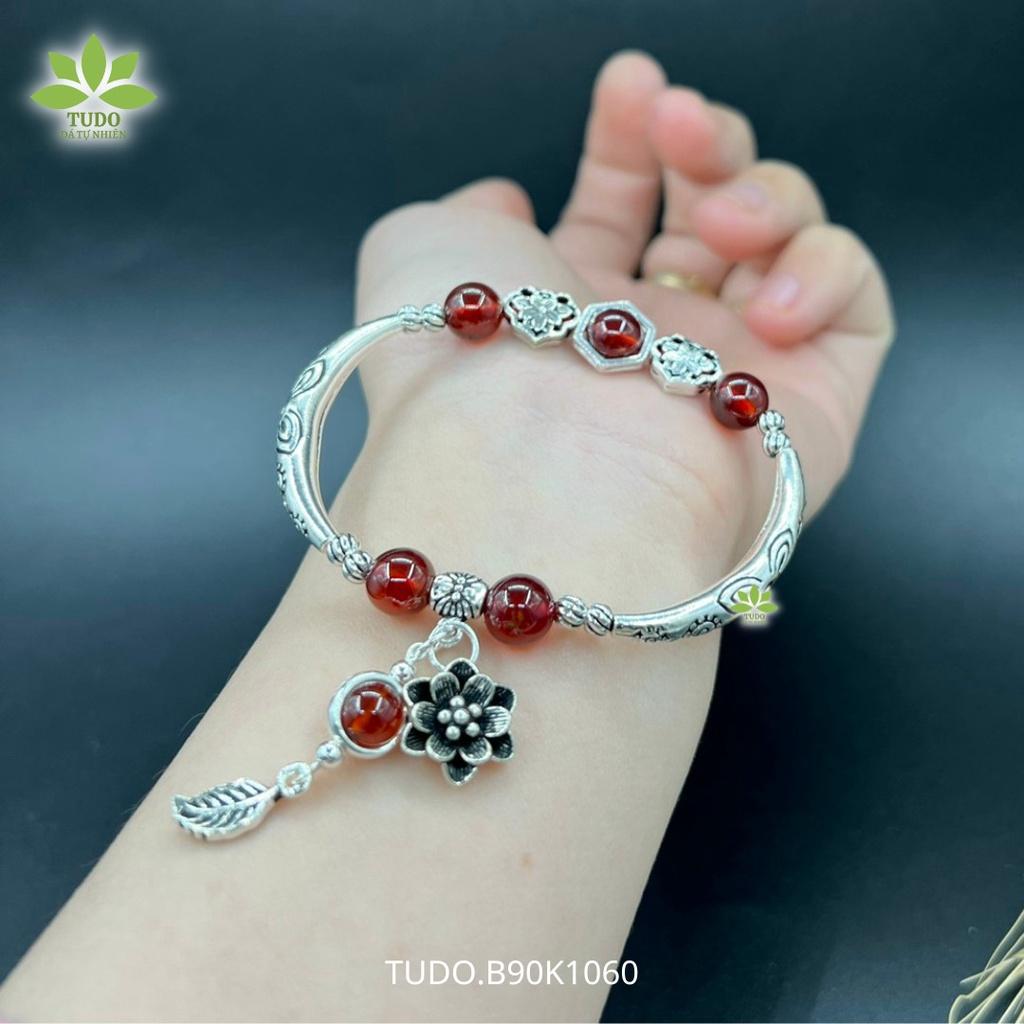 Vòng Tay Nữ Đẹp - Vòng Phong Thủy Mệnh Hỏa Thổ TUDO VCBGARN AG925 B90K1060 Charm Lá, Ống Khắc Hoa