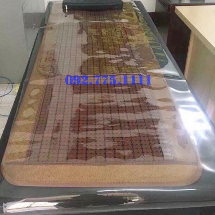 Tấm nhựa PVC làm khăn trải bàn
