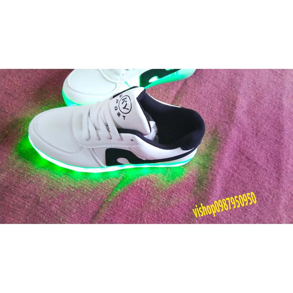 ( sẵn ) GIÀY PHÁT SÁNG ĐÈN LED - SÁNG  7 MÀU VẠCH CONG