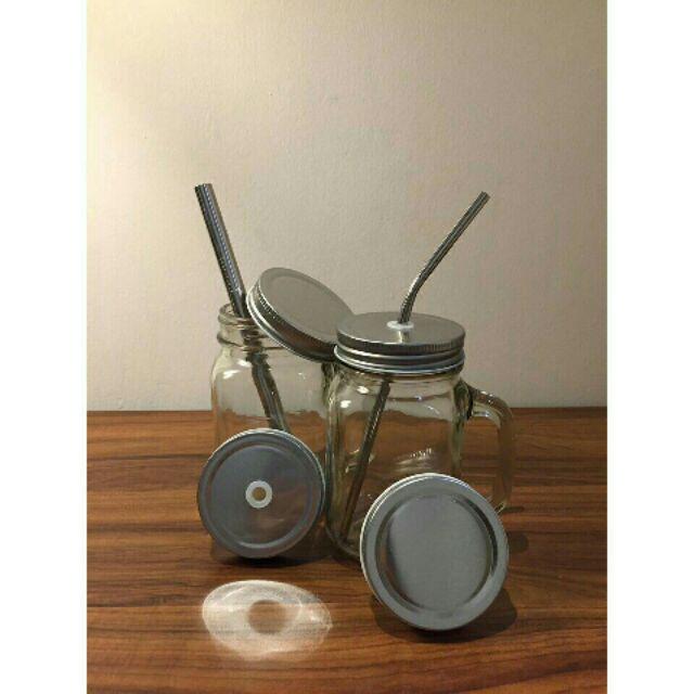 Cốc thủy tinh có quai đựng nước 450ml nắp lỗ