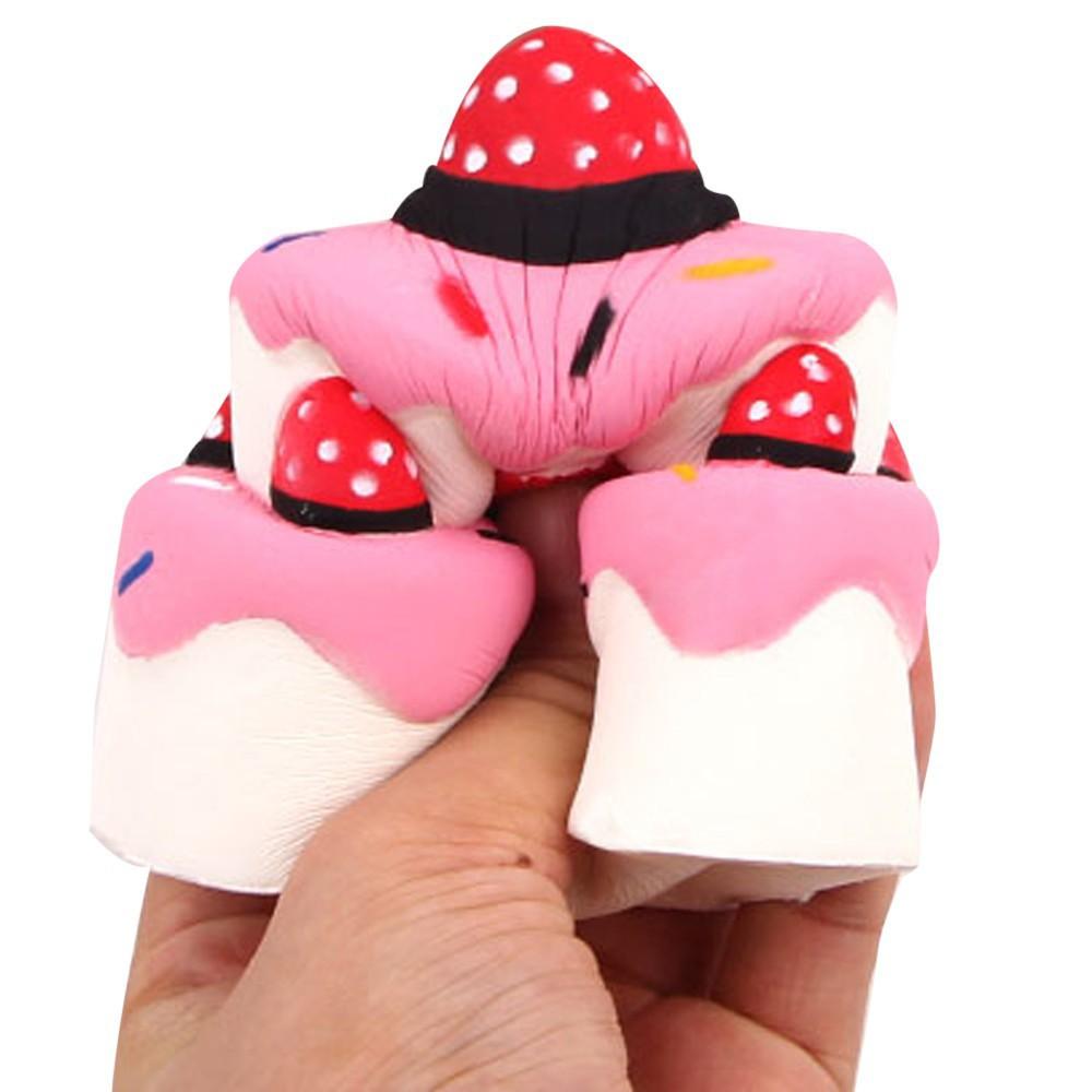 Đồ chơi Squishy hình chiếc bánh giúp bóp xả Stress shop squishy