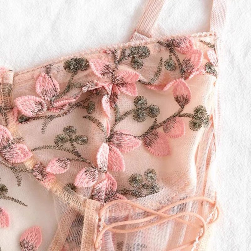 Bộ Bodysuit Hoa Nữ Tính - B.Lingerie
