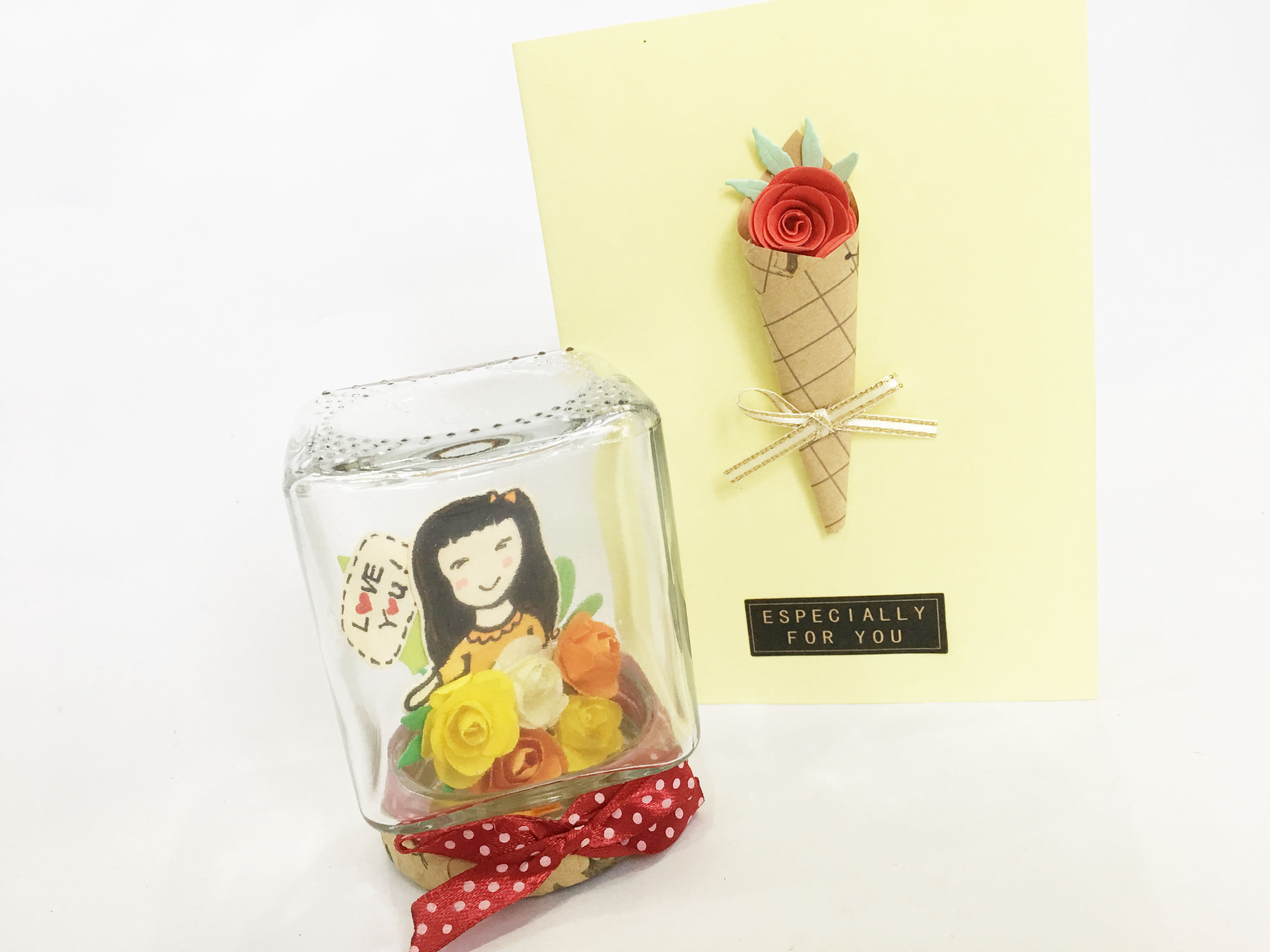 Set quà tặng handmade - Lọ thủy tinh trang trí cùng thiệp giấy mỹ thuật (màu vàng/hồng)