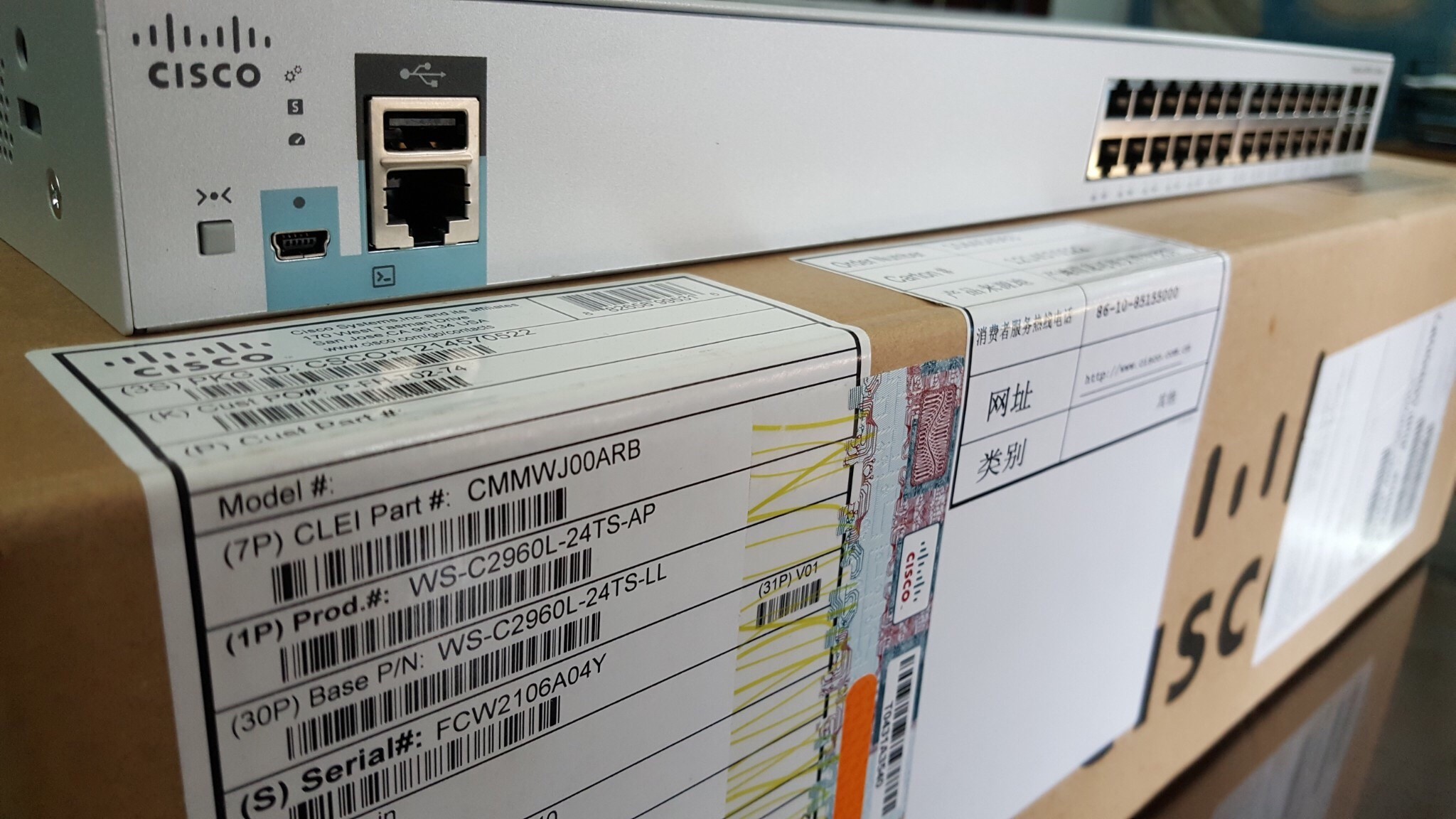 Switch Cisco WS-C2960L-24TS-AP 24 port GigE 4 x 1G SFP Lan Lite - Hàng nhập khẩu