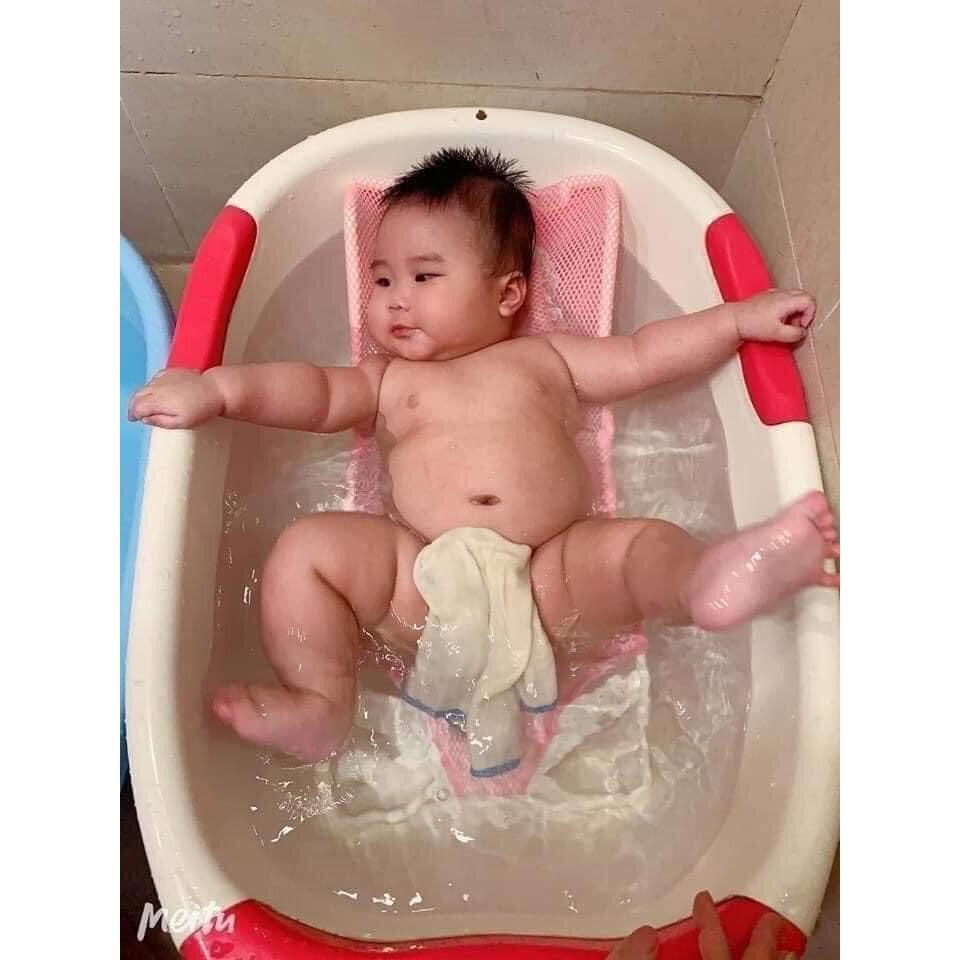 Lưới tắm kèm gối dành cho bé sơ sinh