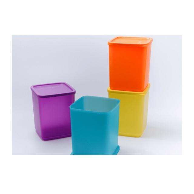 Hộp trữ mát Large Square Round 1.8L