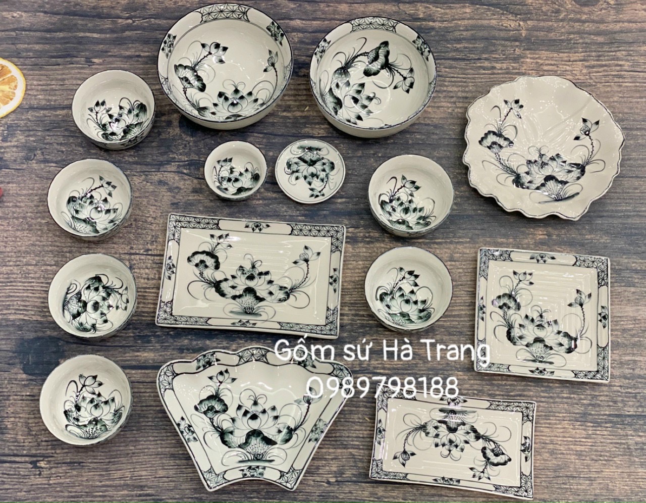 Bộ bát đĩa gốm sứ Bát Tràng cao cấp không chì vẽ hoạ tiết sen đen chàm xuất dư 15 món