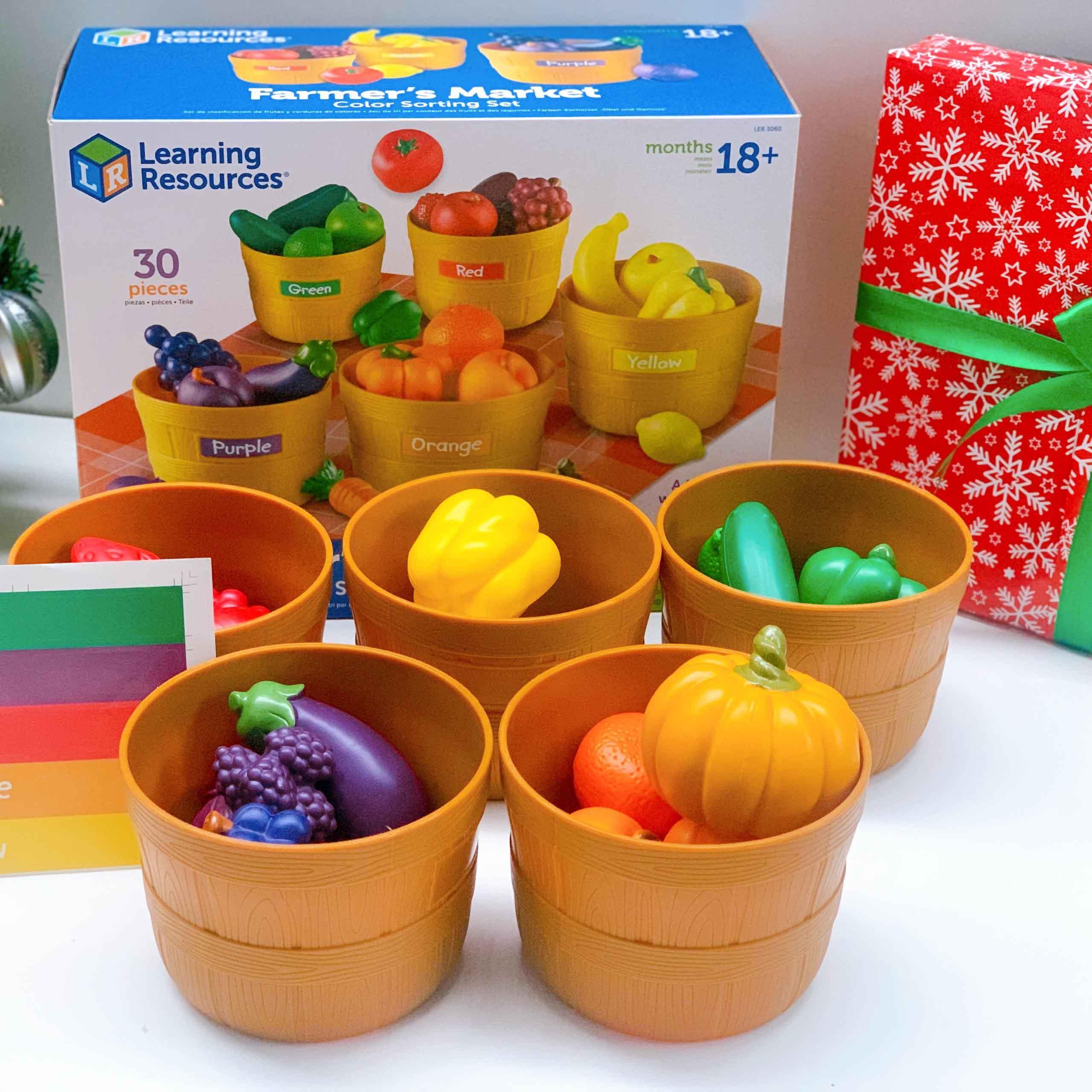 Bộ đồ chơi luyện vận động tinh và phân loại - Farmer's Market Color Sorting Set