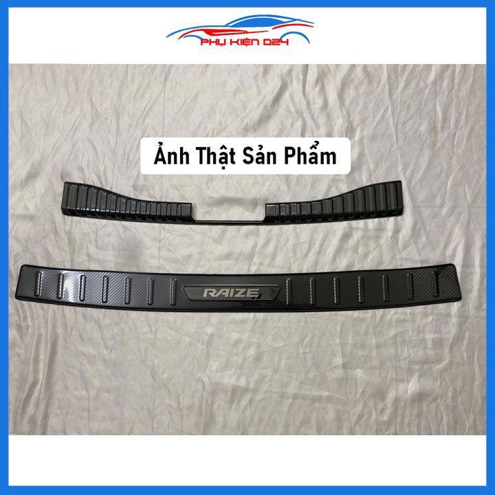 Ốp chống trầy cốp Raize 2021-2022-2023 thép không gỉ vân Cacbon/Titan/Inox chống trầy bảo vệ xe