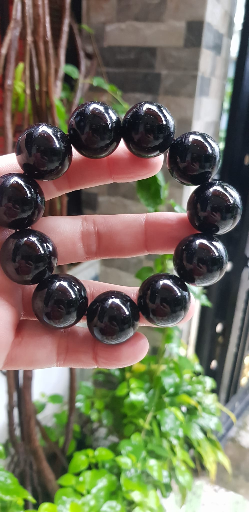 Vòng Tay May Mắn Nam Đá Mã Não Đen Đậm Đẹp size lớn 20mm Vòng chuẩn hợp các Anh mạng Thuỷ , mệnh Mộc ạ