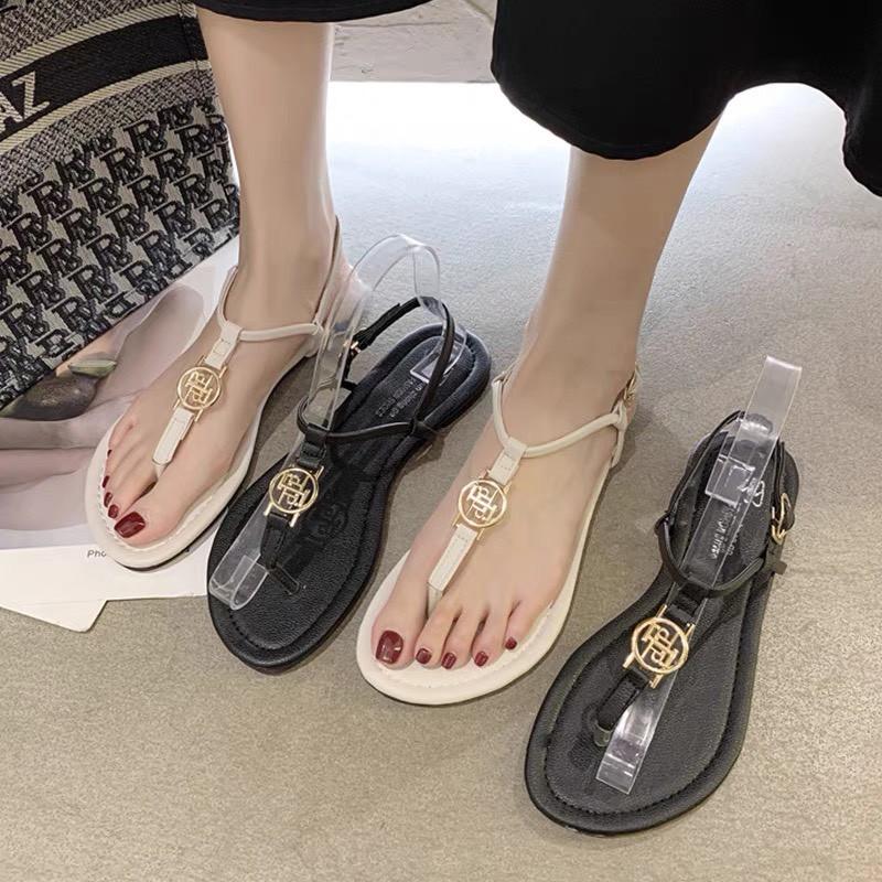 Sandal nữ xỏ ngón đế bệt ( mã C15