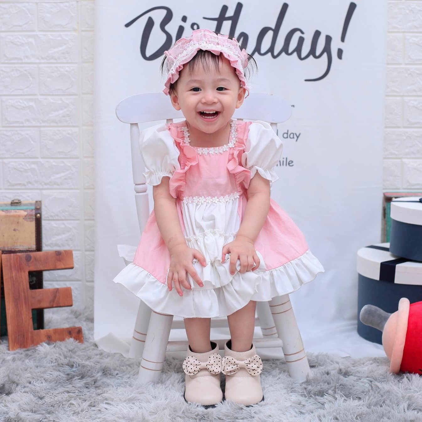 Váy Lolita bèo hồng bé gái 4 đến 17kg, Đầm bé gái chất lụa nến mềm mát