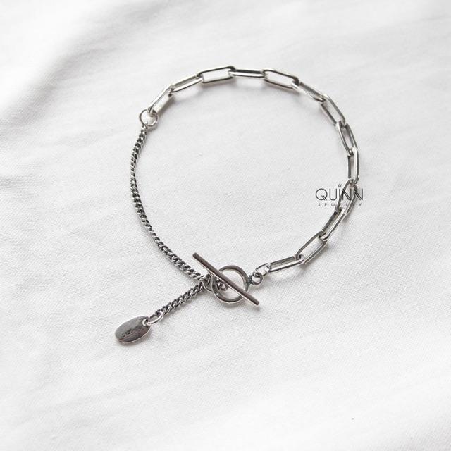 Lắc tay Black Chain