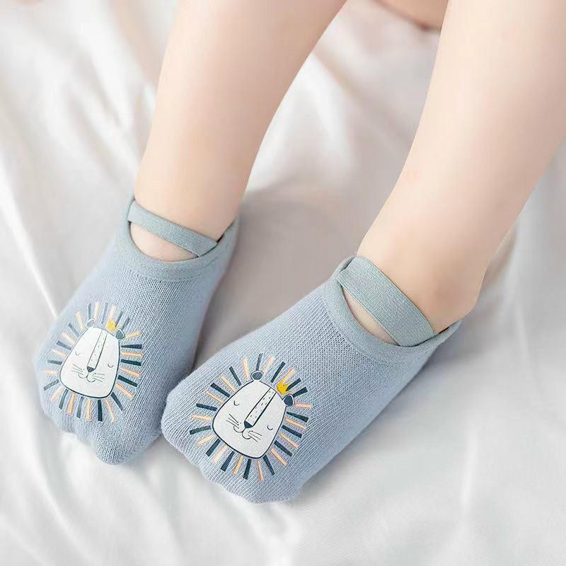 Vớ hài tất hài hoạt hình cho bé từ 0-3 tuổi