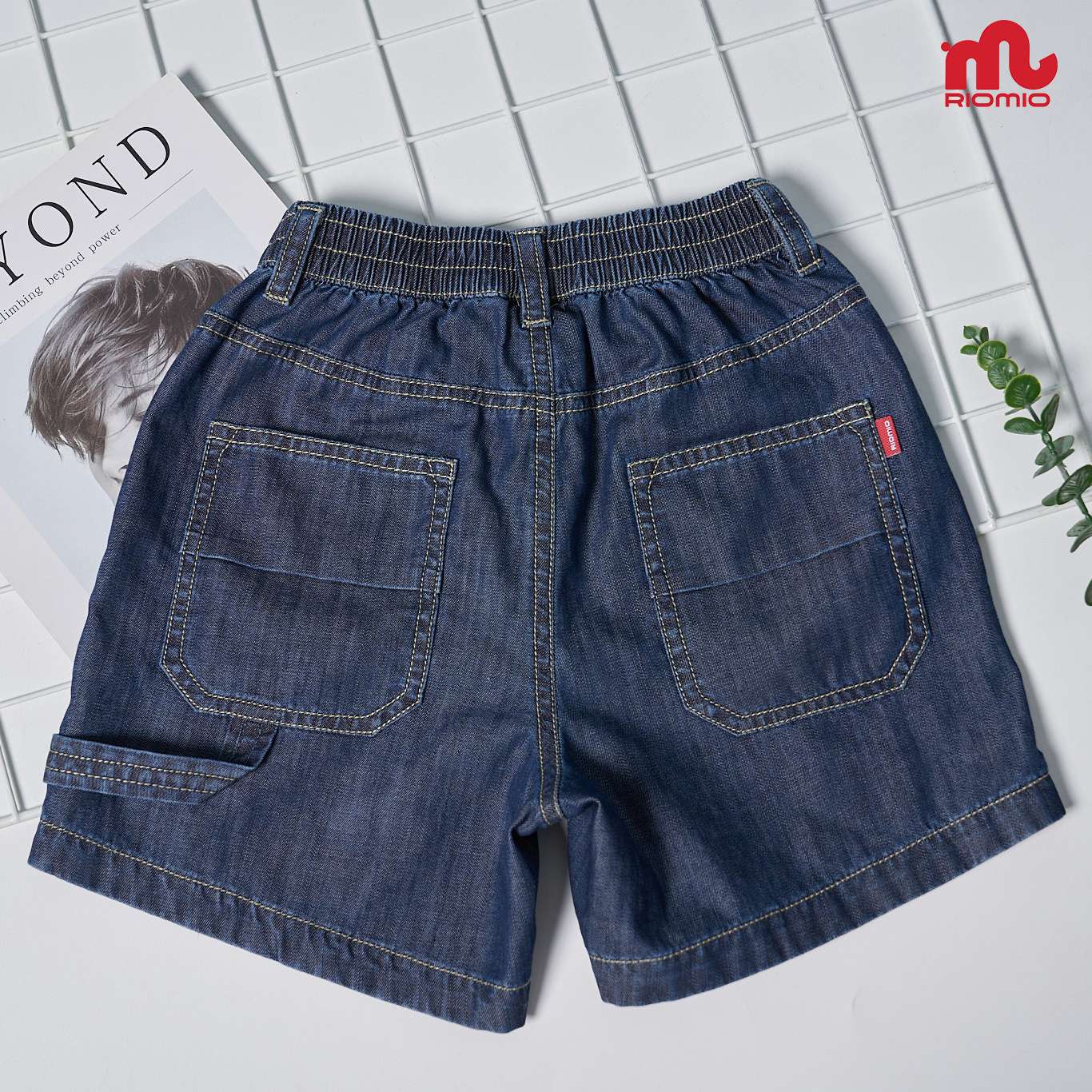 Quần short jean cho bé trai 3-11 tuổi size 15-40kg RIOMIO sooc bò ống rộng cạp chun 100% cotton - RM221