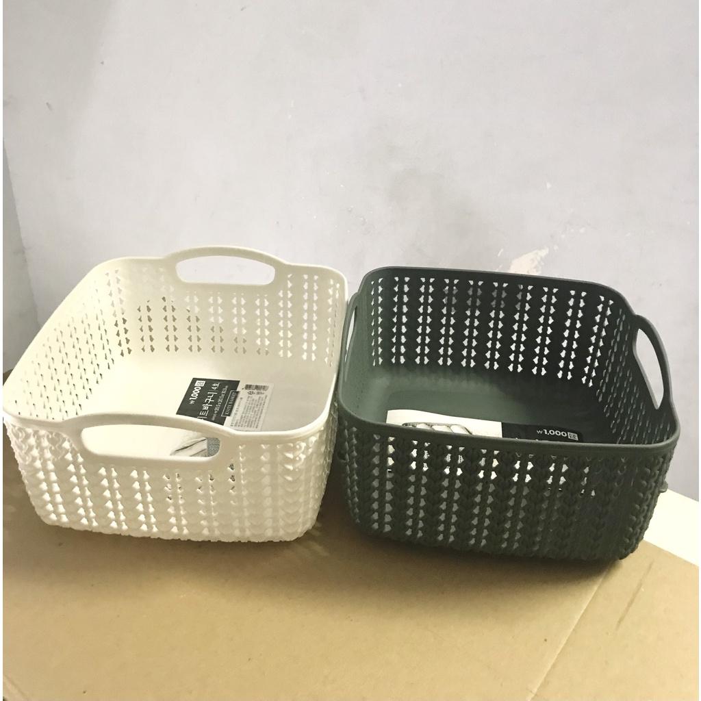 Rổ Nhựa Đựng Đồ Knit Số 4 Hàn Quốc KT: 20.5x20.5x10.3 Cm