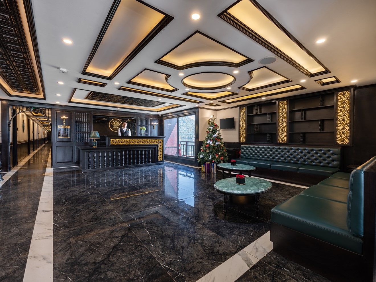 Voucher 2N1Đ Ngủ Đêm Trên Du Thuyền 5 sao Rita Cruise Sang Trọng Tại Vịnh Hạ Long