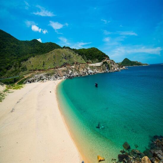 Tour trọn gói 3N2Đ: Ninh Chữ - Bình Lập
