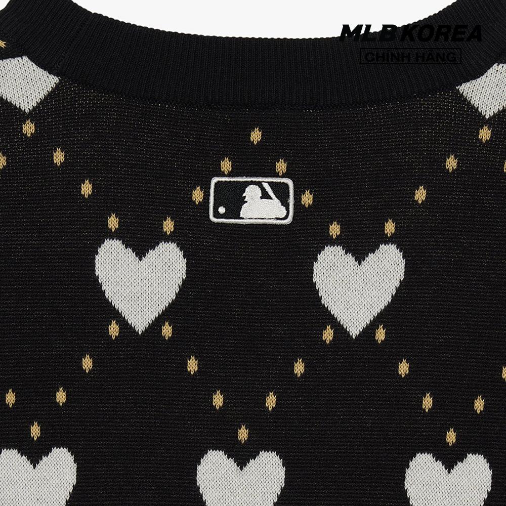 MLB - Áo sweater unisex cổ tròn tay dài Heart Overfit 3AKPH0131-07BKS