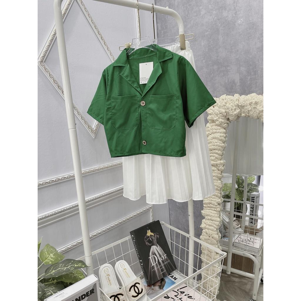 Set Áo Cổ Vest Croptop Túi Hộp Mix Chân Váy Xếp Li Trắng Dài