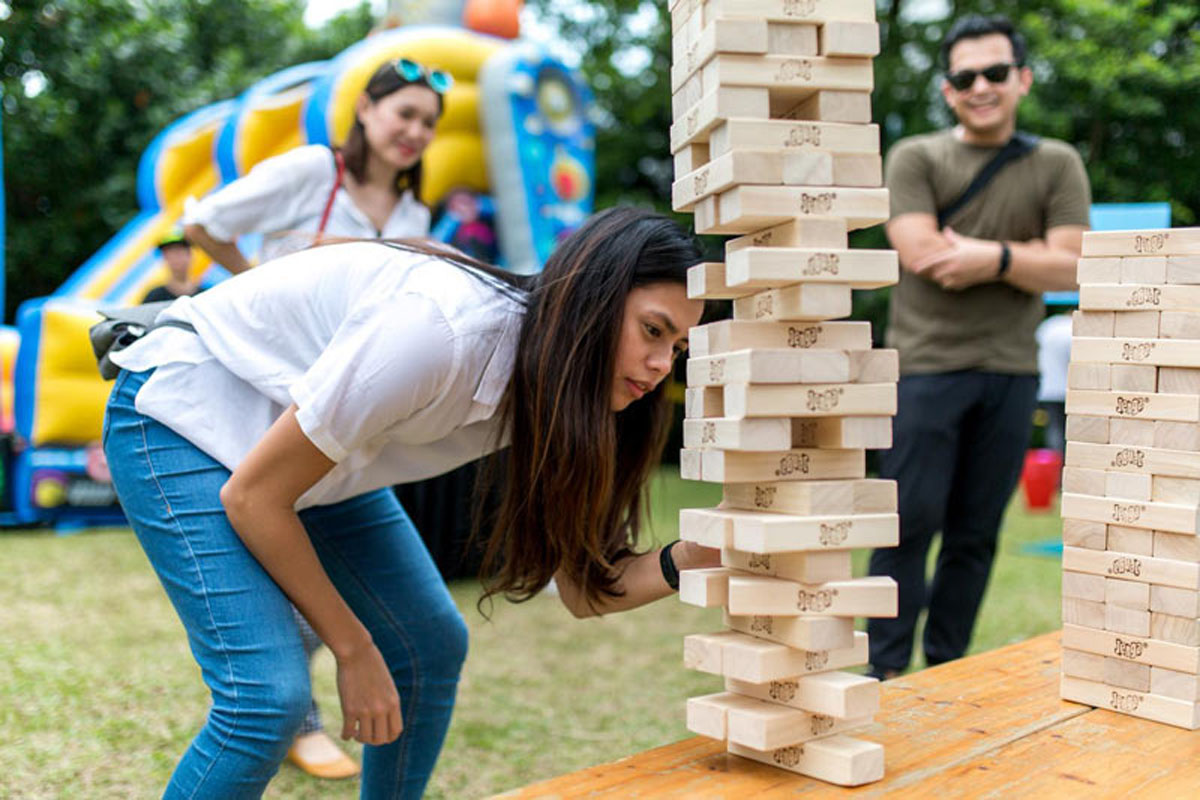 ĐỒ CHƠI RÚT GỖ KHỔNG LỒ (JENGA GIANT)