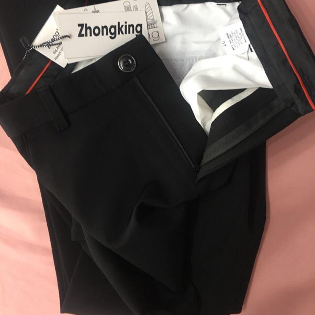 Quần Tây Học Sinh size 26 và size 27 Màu Đen Vải Giản Ống Côn