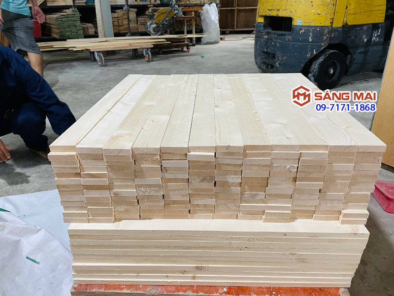 Thanh gỗ thông mặt rộng 6cm x dày 1,5cm x dài 80cm + láng mịn 4 mặt