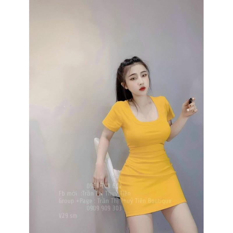 Đầm body cổ vuông.chất borip xịn