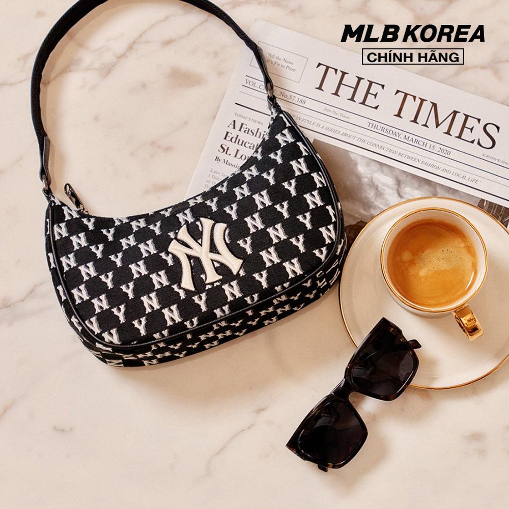 MLB - Túi đeo vai nữ chữ nhật Monogram Jacquard Hobo 3ABQS012N