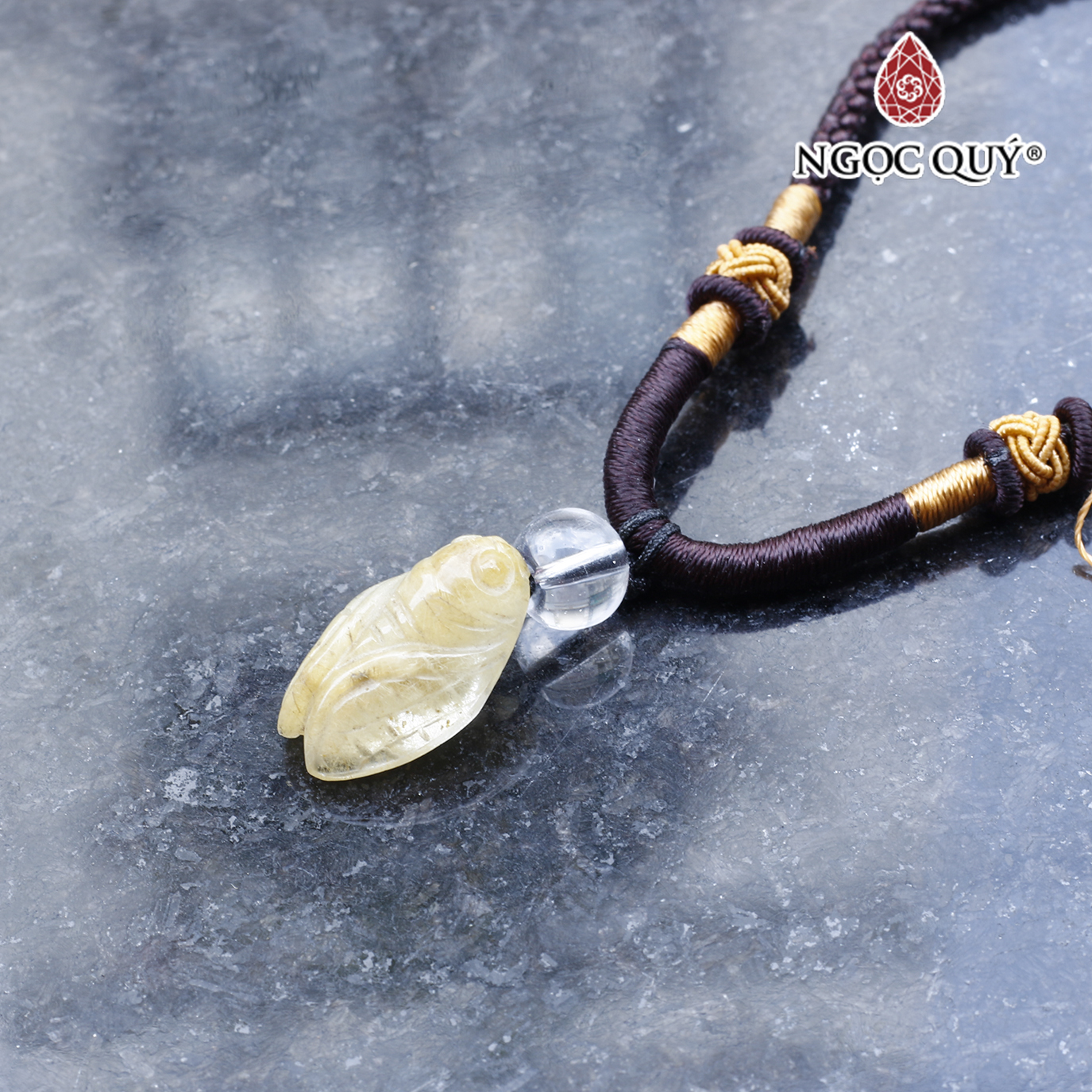 Mặt dây chuyền con ve ngọc thiền thạch anh tóc vàng mệnh thủy, kim - Ngọc Quý Gemstones
