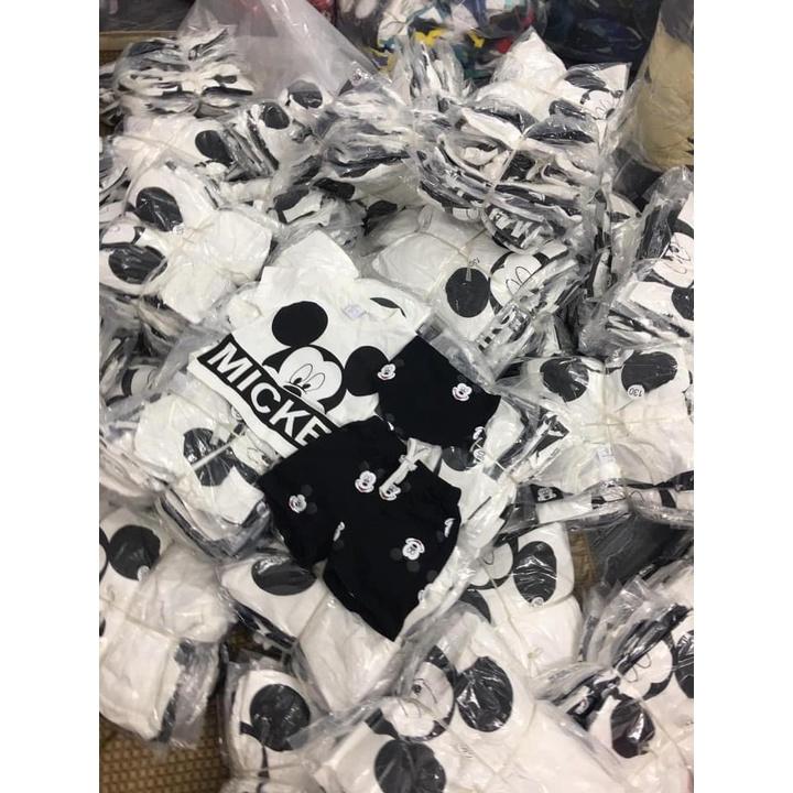 BỘ ĐÙI ÁO TRẮNG MICKEY QUẦN ĐEN BT