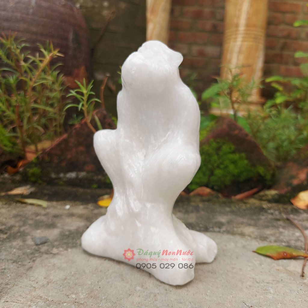 Tượng khỉ 12 con giáp phong thủy đá trắng 12cm - đá Non Nước